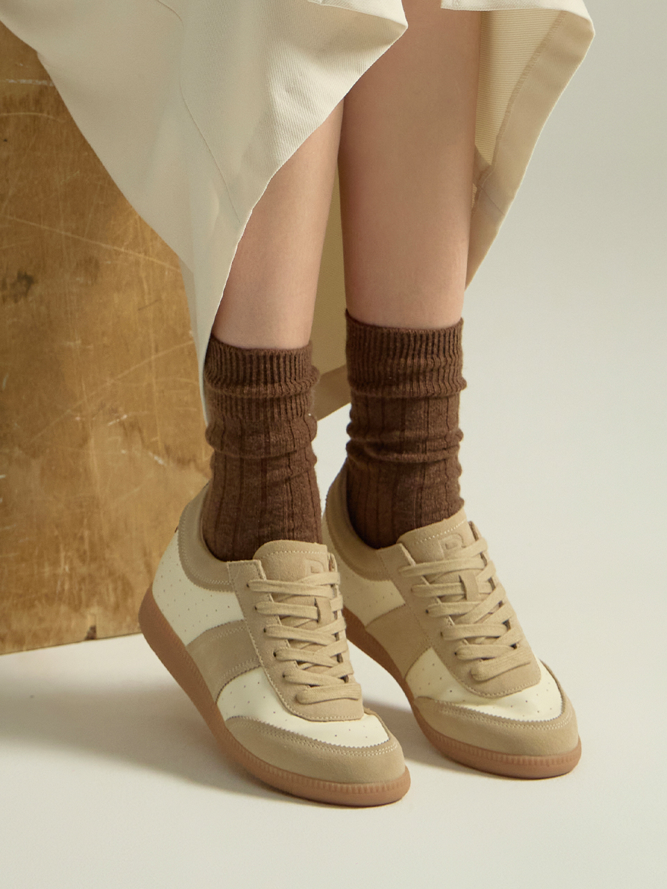 [LIMITED] HERITAGE CUIR LEATHER SHOES (FOR WOMAN) - CREAM BEIGE